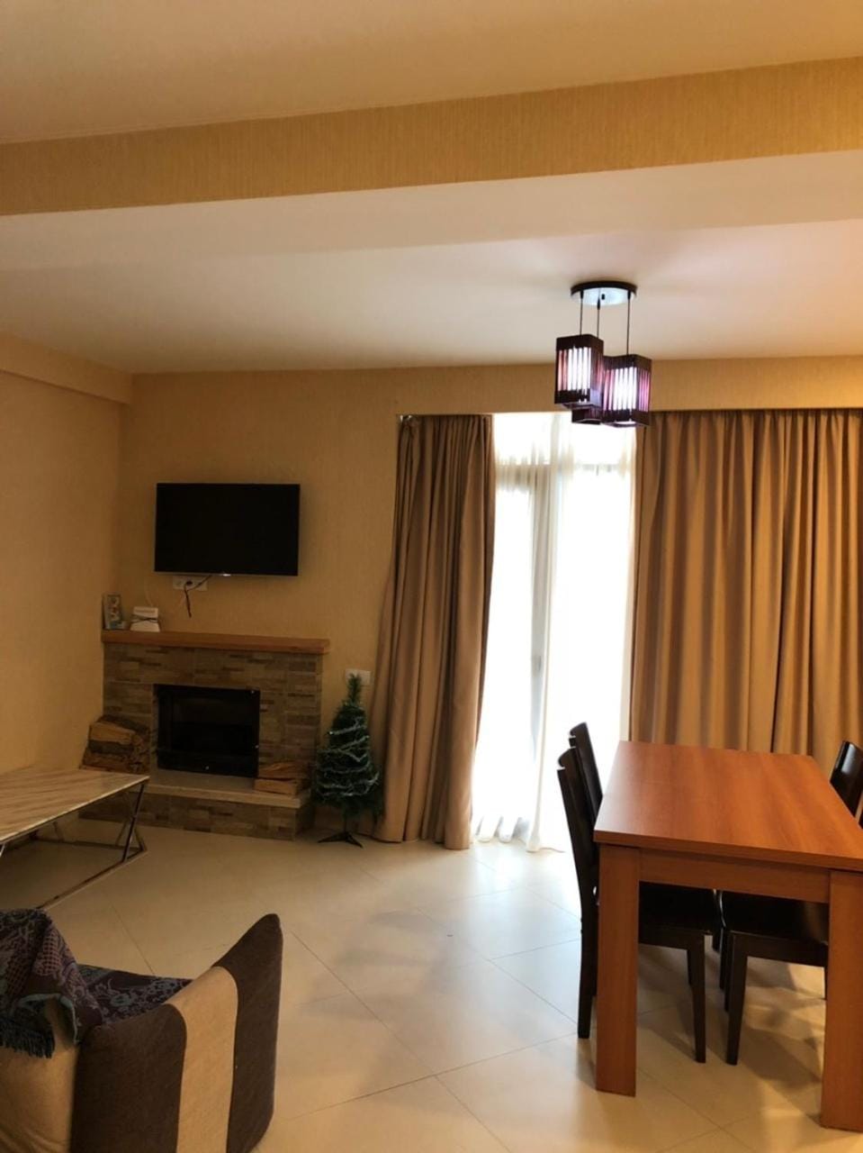 TV and multimedia, Balcony/Terrace, Kitchen or kitchenette, Decorative detail, Seating area, Dining area