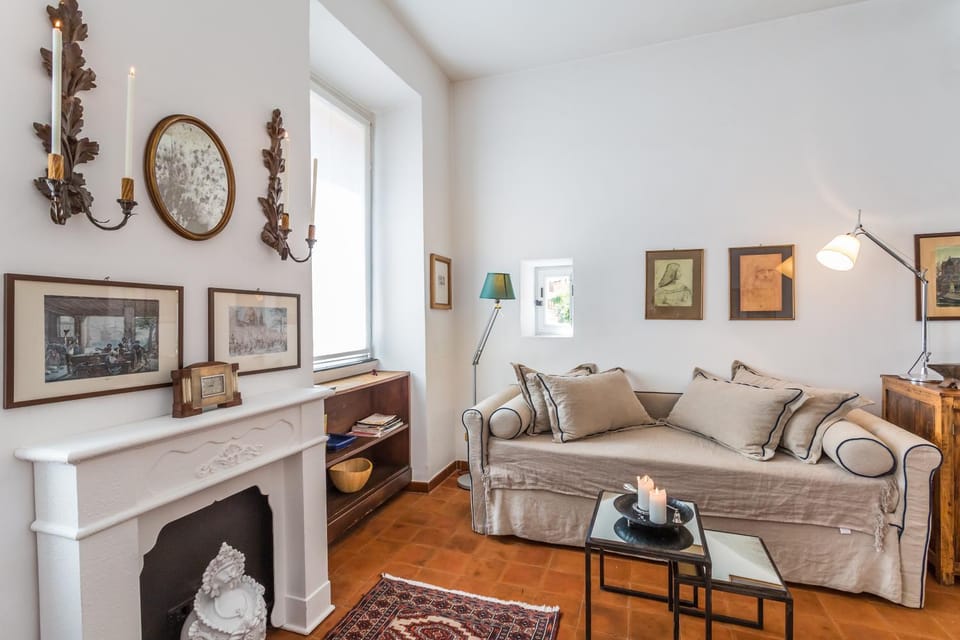 Living room, Lounge or bar