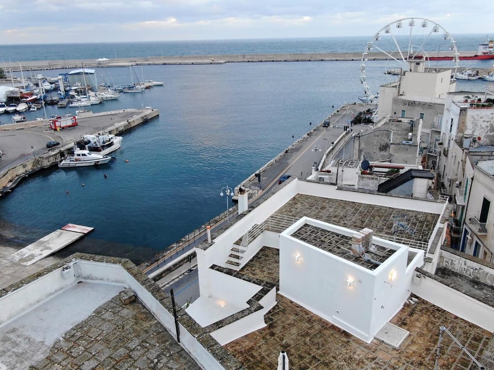 Property building, Sea view, Street view