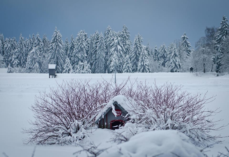 Nearby landmark, Natural landscape, Winter, Hiking