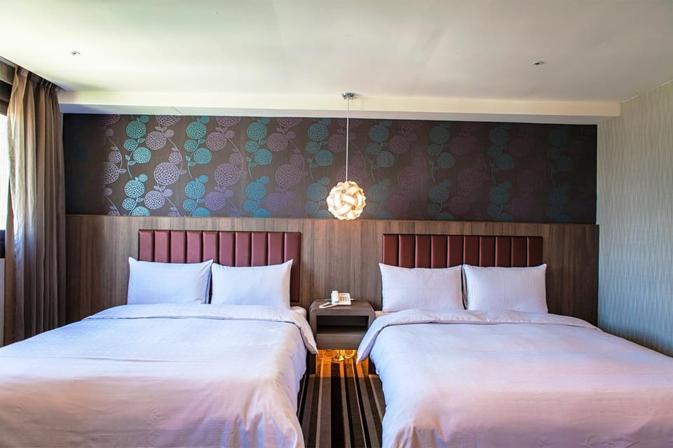 Bed, Photo of the whole room, Decorative detail, Bedroom, bunk bed