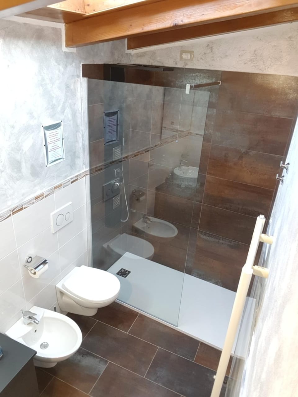 Andrea's Apartments - Chiasserini Apartment in Milan