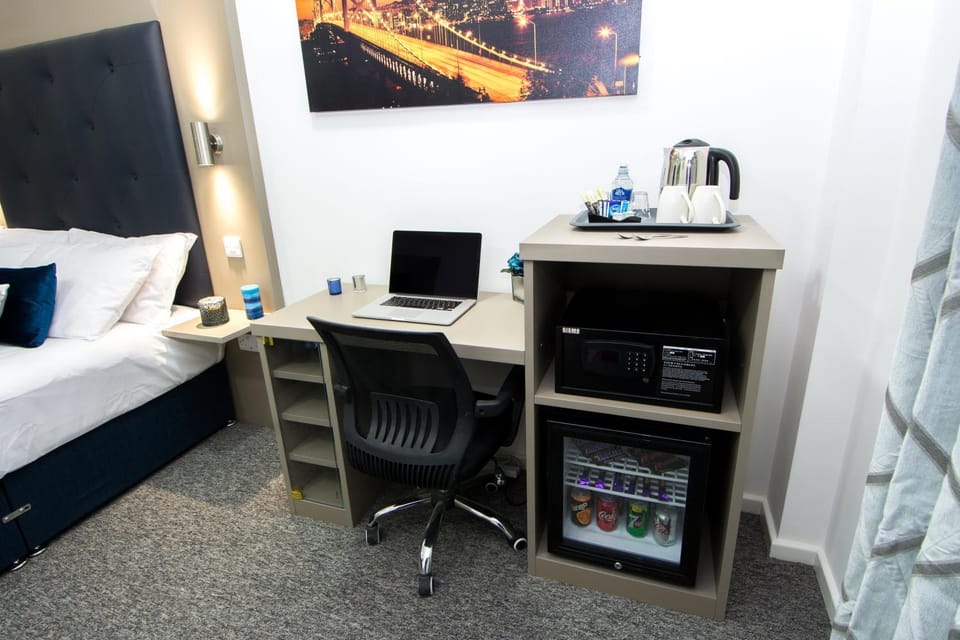 Coffee/tea facilities, Kitchen or kitchenette