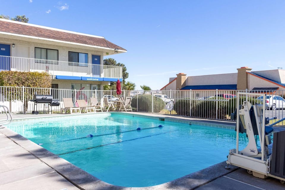 On site, Pool view, Swimming pool