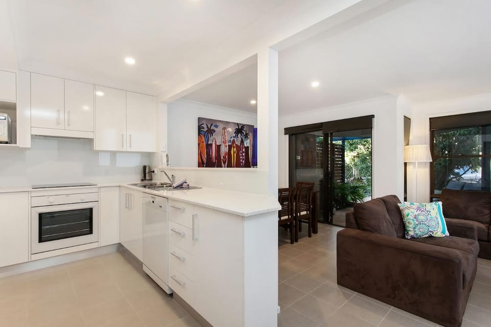 Calinda Sol - 9 - 9 Massinger Street House in Byron Bay