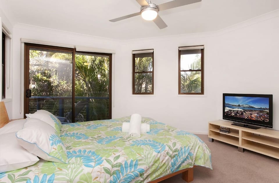 Calinda Sol - 9 - 9 Massinger Street House in Byron Bay
