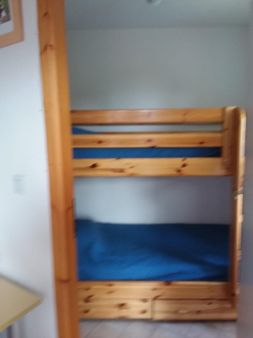 bunk bed