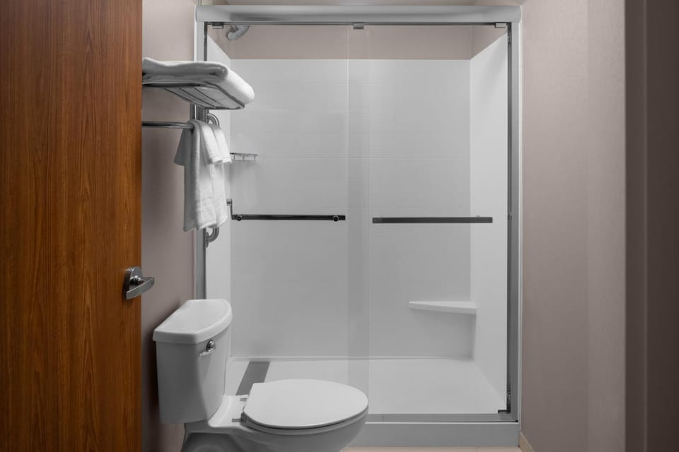 Shower, Toilet, Bathroom