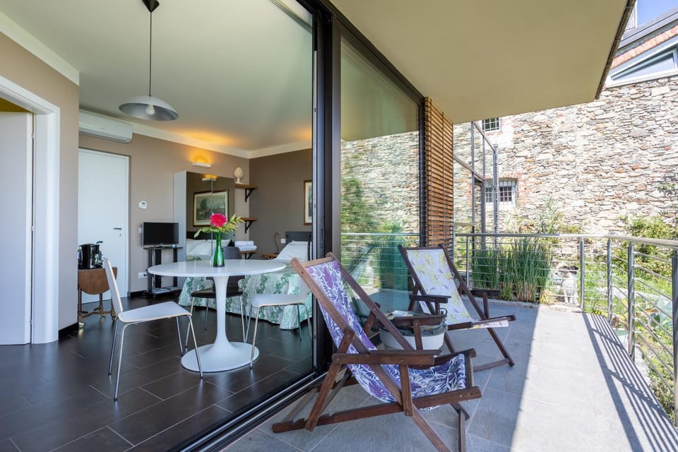 Day, Garden, Balcony/Terrace, Seating area, Dining area