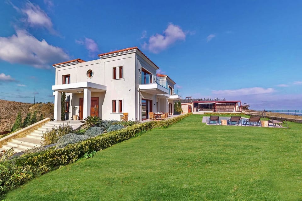 Facade/entrance, Garden, Garden view, Pool view, Swimming pool