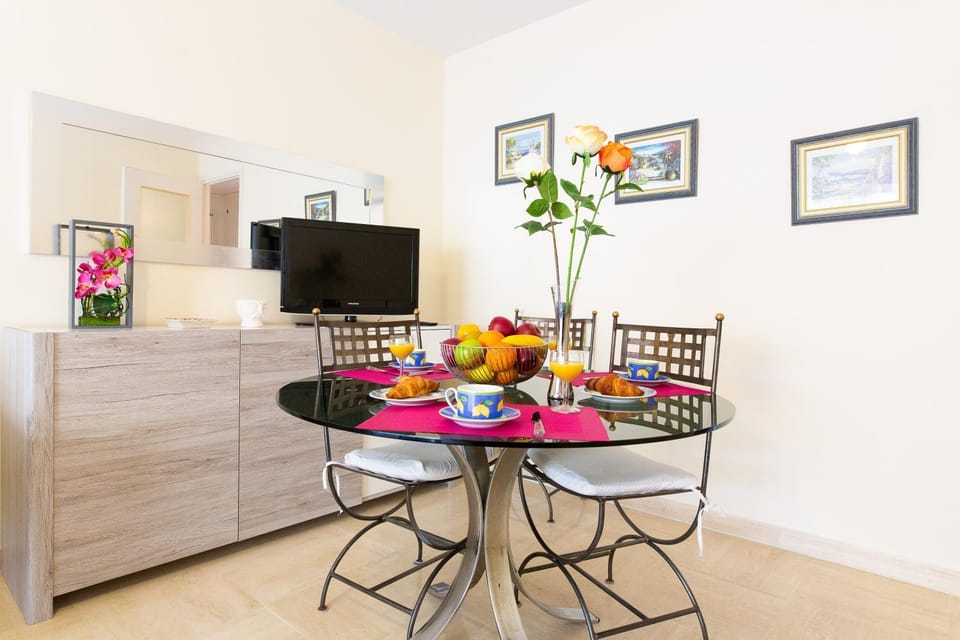Palais Royal YourHostHelper Apartment in Cannes