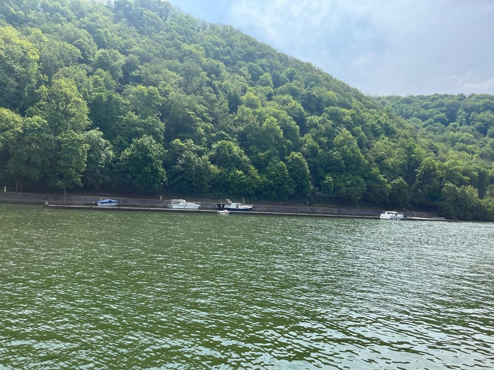 Entre Roche & Meuse House in Dinant