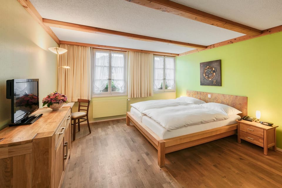 Hotel Hirschen Inn in Canton of Bern (Region)