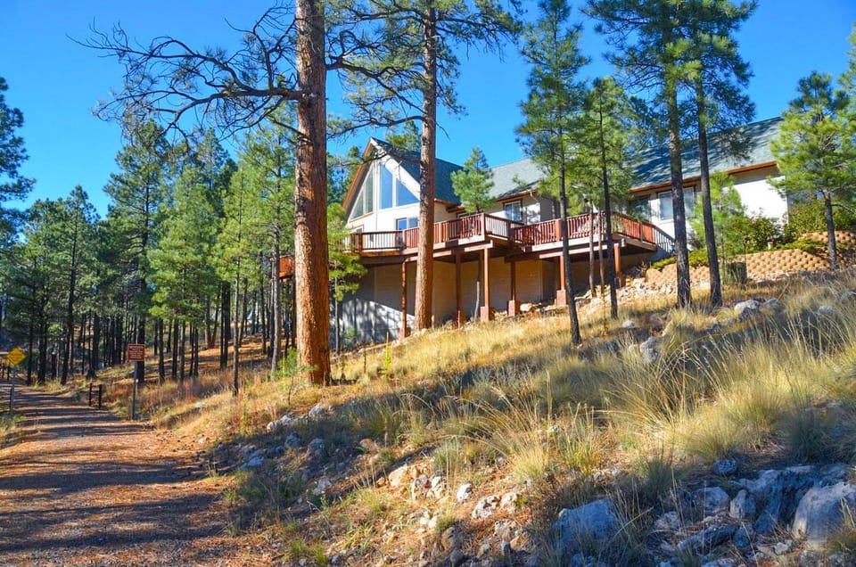 View (from property/room), Hiking, Cycling, On site