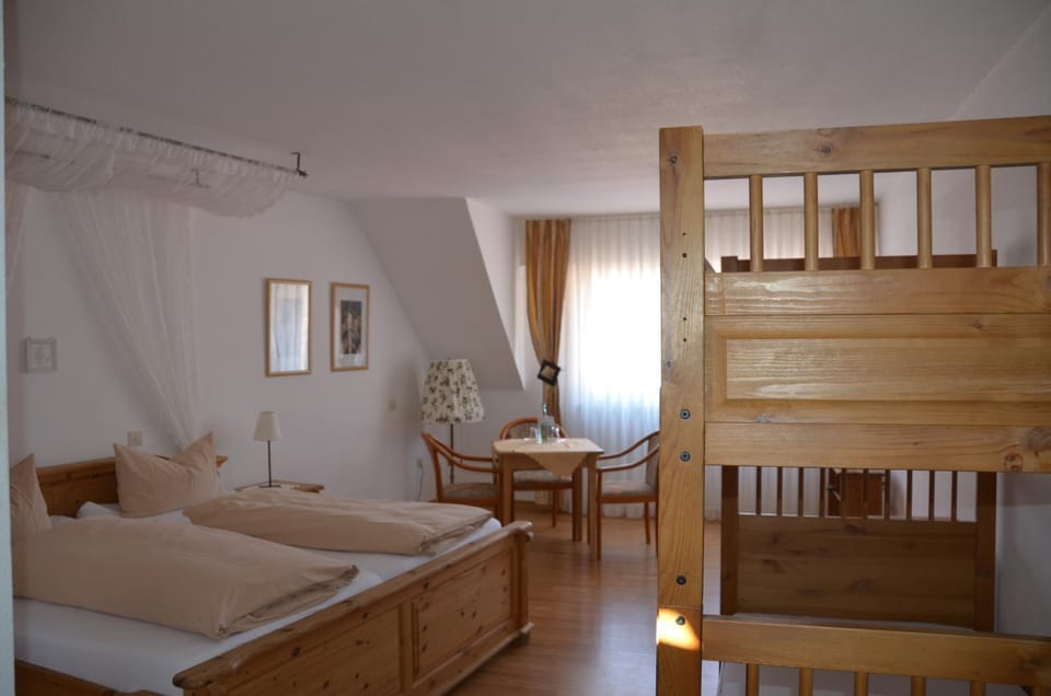 Hotel Feiden Garni Hotel in Ediger-Eller