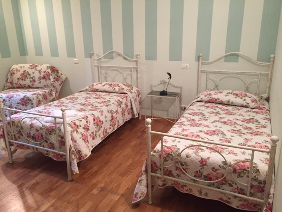 City's House Guest House Bed and Breakfast in Bergamo