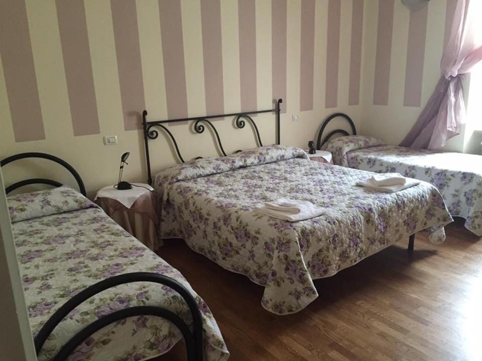 City's House Guest House Bed and Breakfast in Bergamo