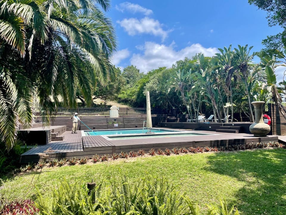 Natural landscape, Garden, Garden view, Pool view, Swimming pool, sunbed