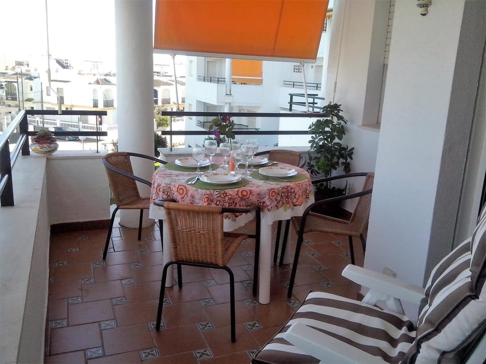 Balcony/Terrace, Decorative detail