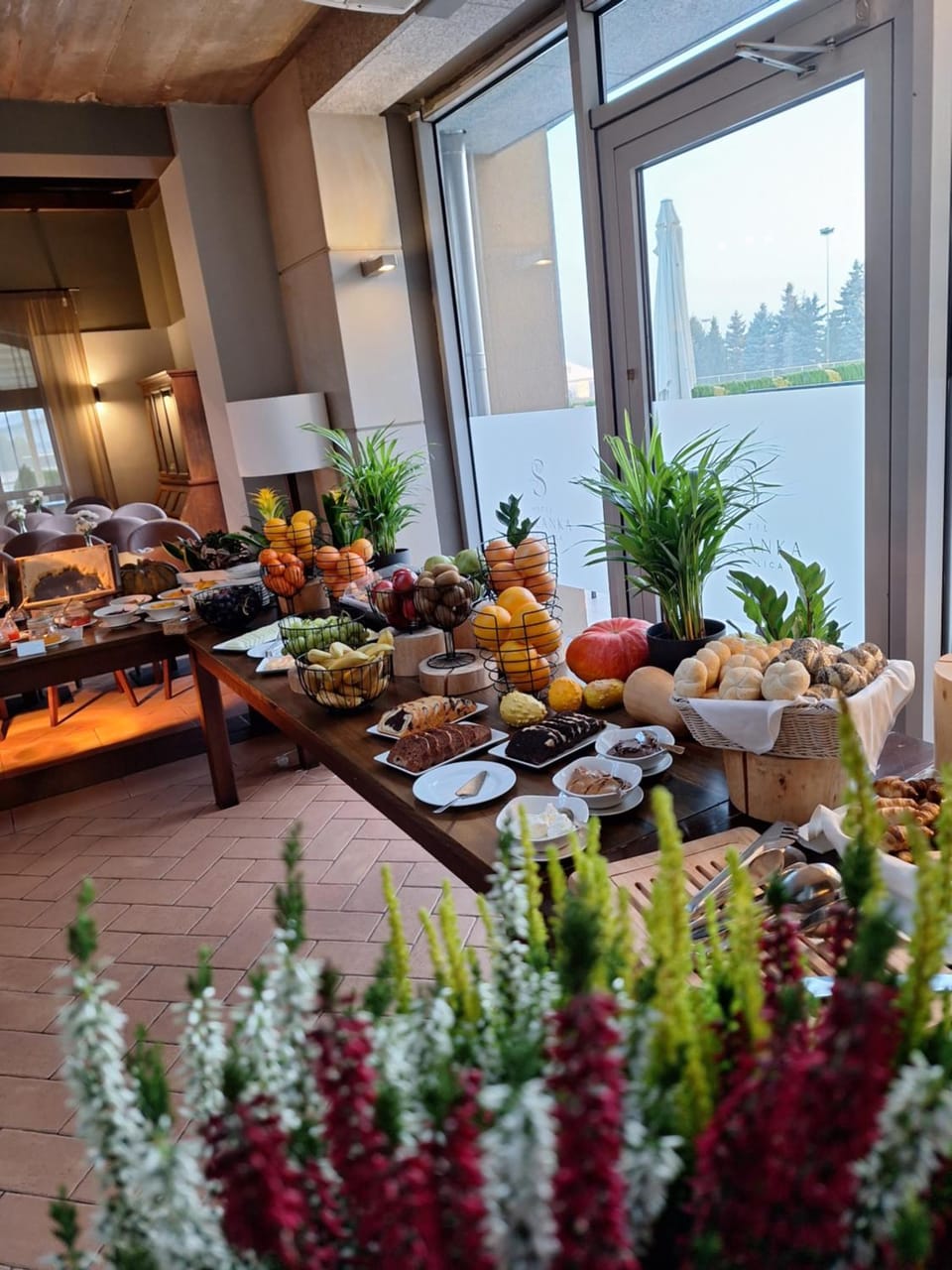 Food and drinks, Food, Buffet breakfast