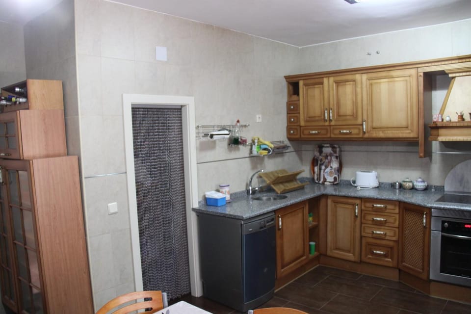 Kitchen or kitchenette, dishwasher, pet friendly, stove, laundry