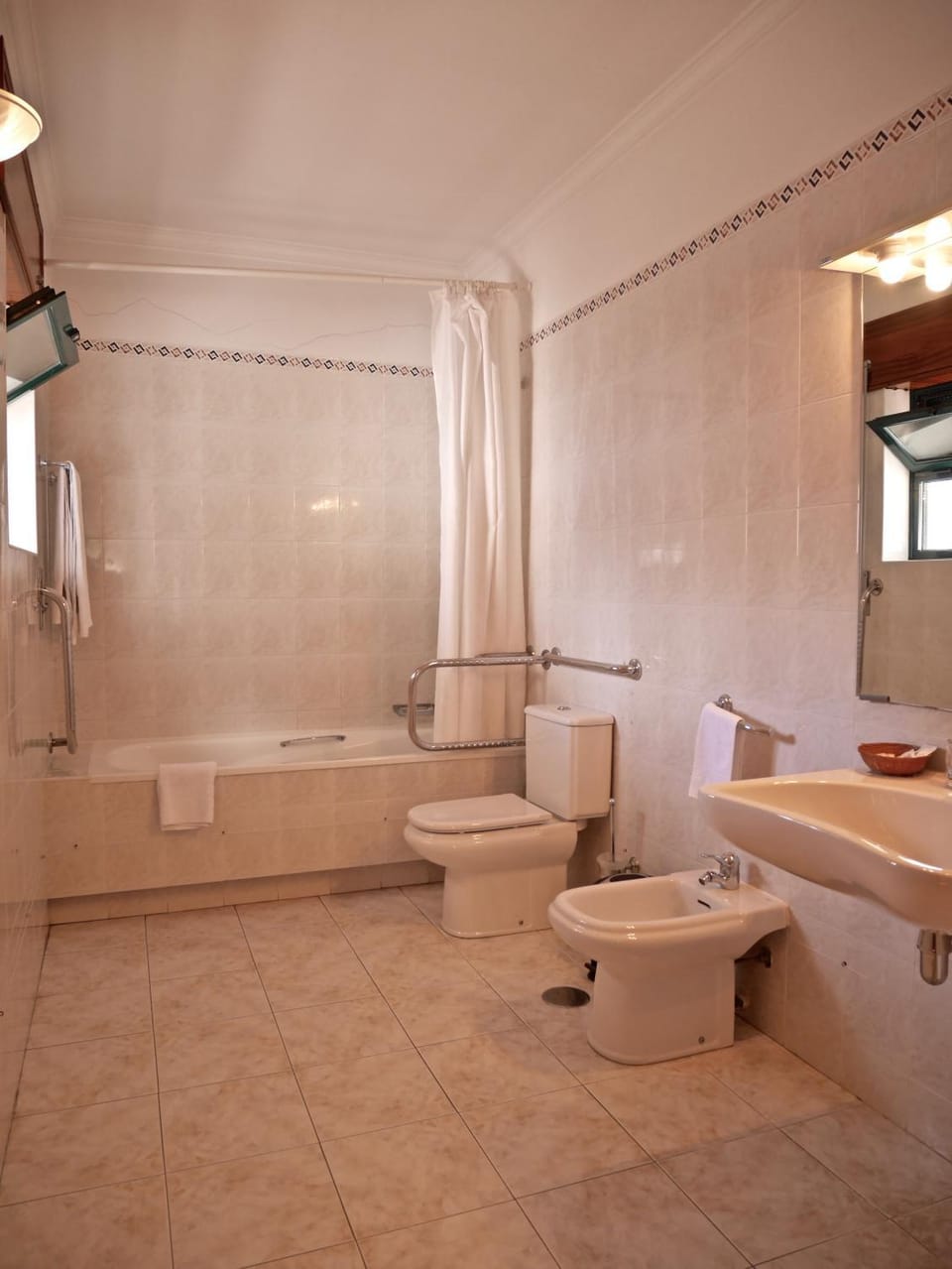 Bathroom, Bedroom