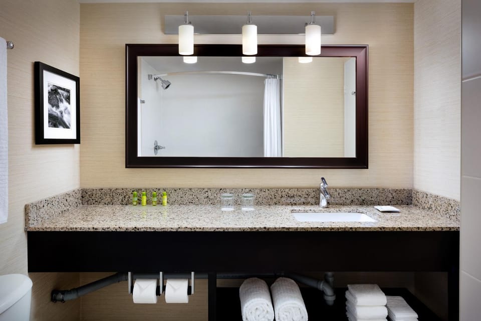 Bathroom, Bath