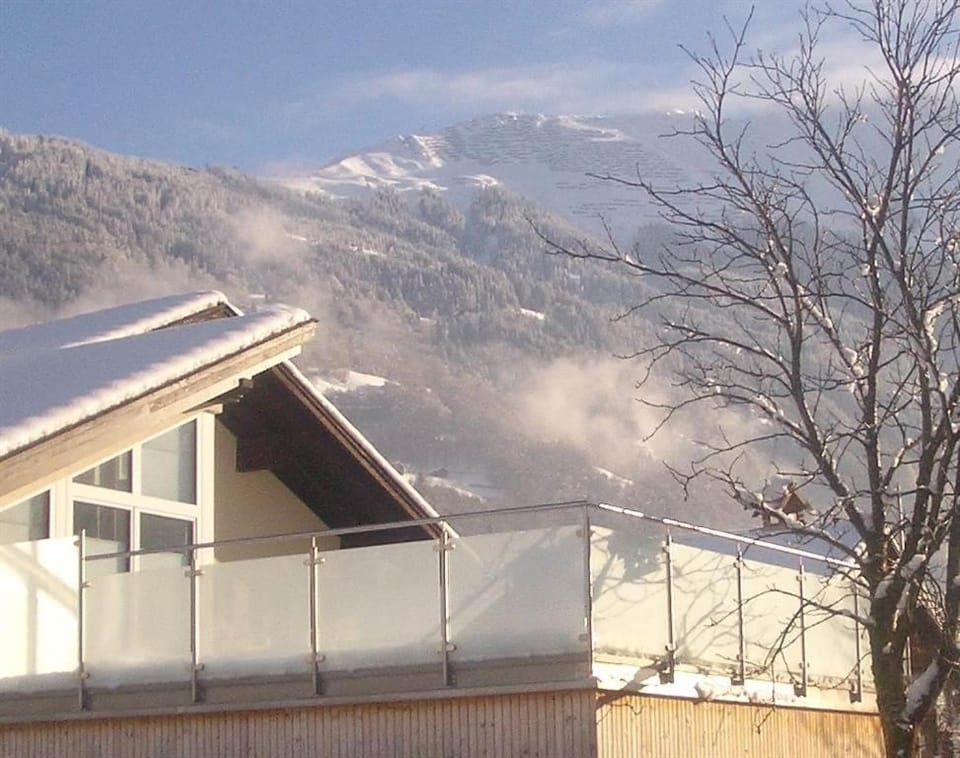 Property building, Winter