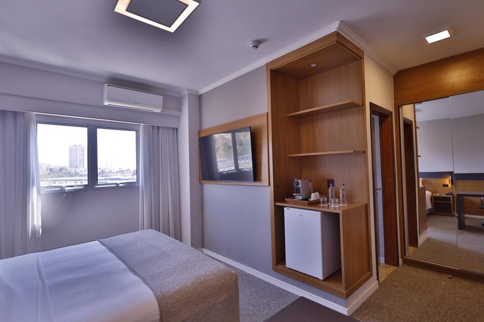 Bed, TV and multimedia, Bedroom, minibar