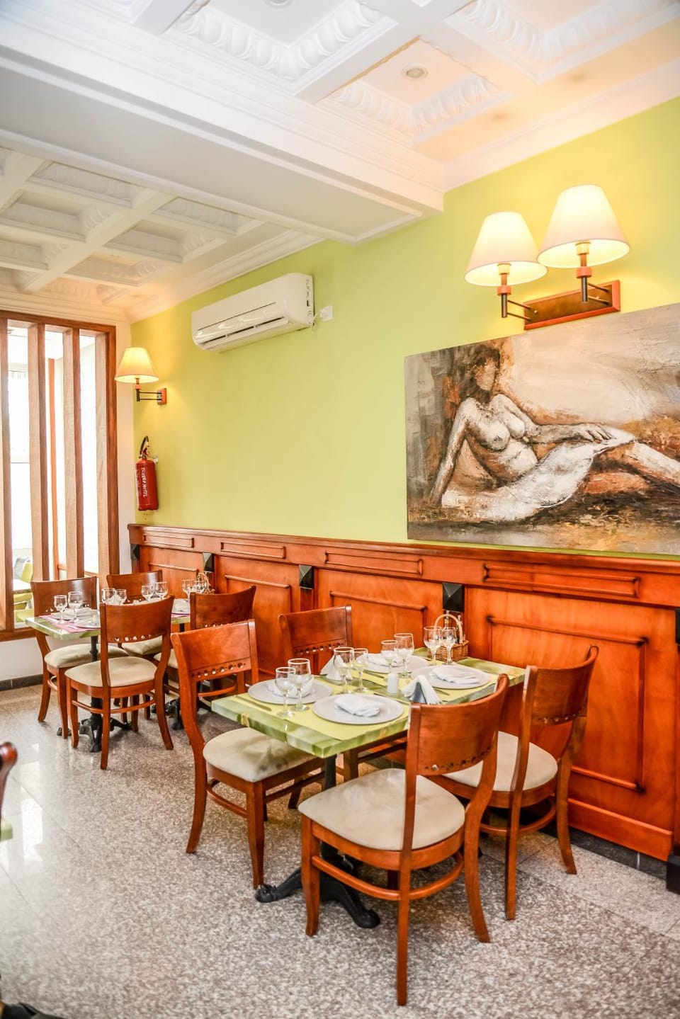 Restaurant/places to eat
