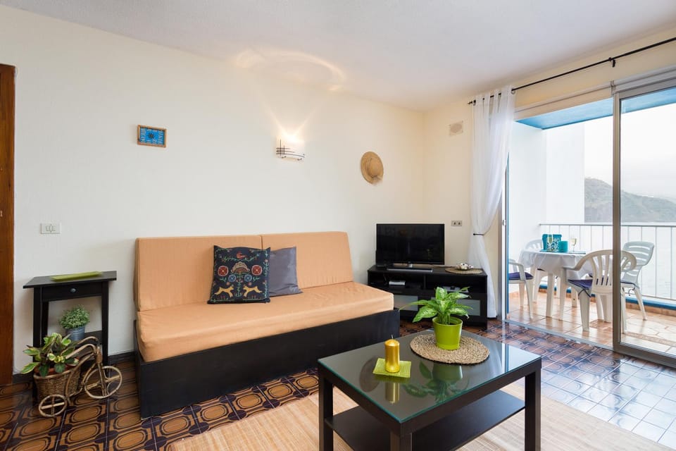 Lounge or bar