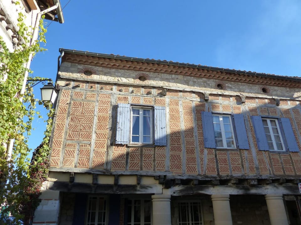 Property building, Landmark view