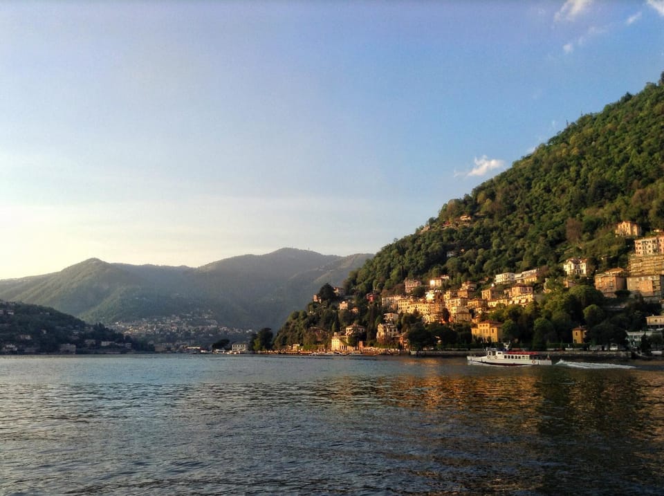 Neighbourhood, Natural landscape