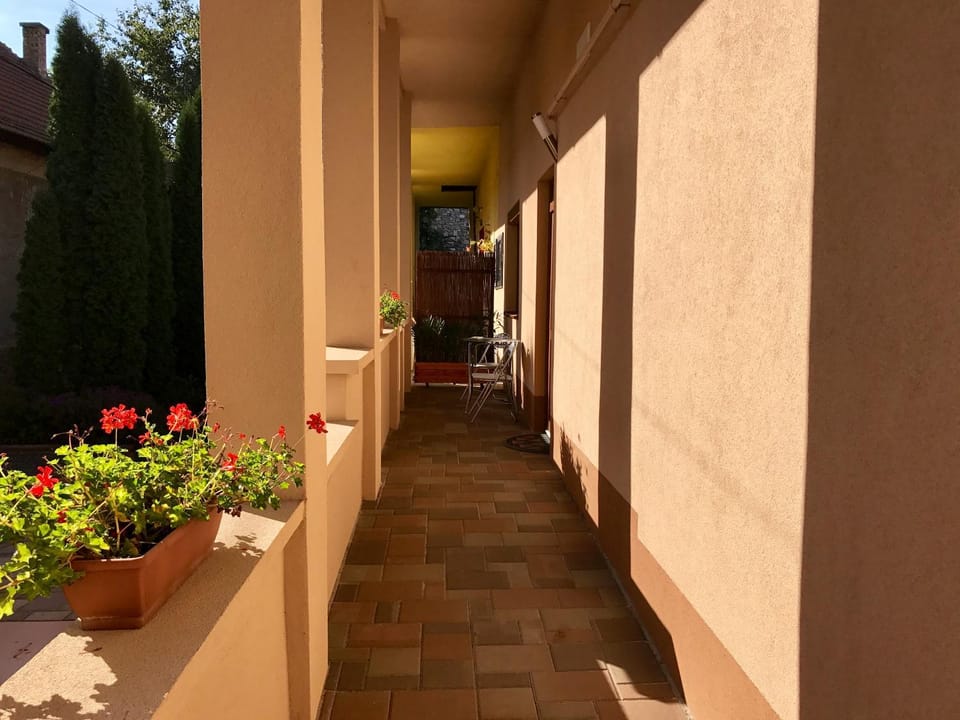 Property building, Balcony/Terrace