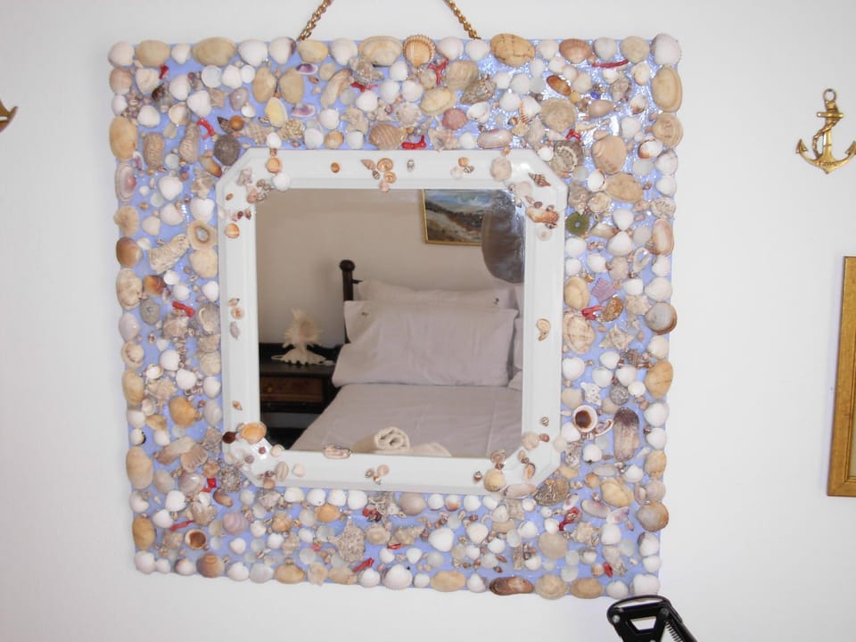 Decorative detail, Bedroom