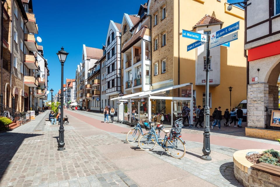 Property building, Cycling, City view
