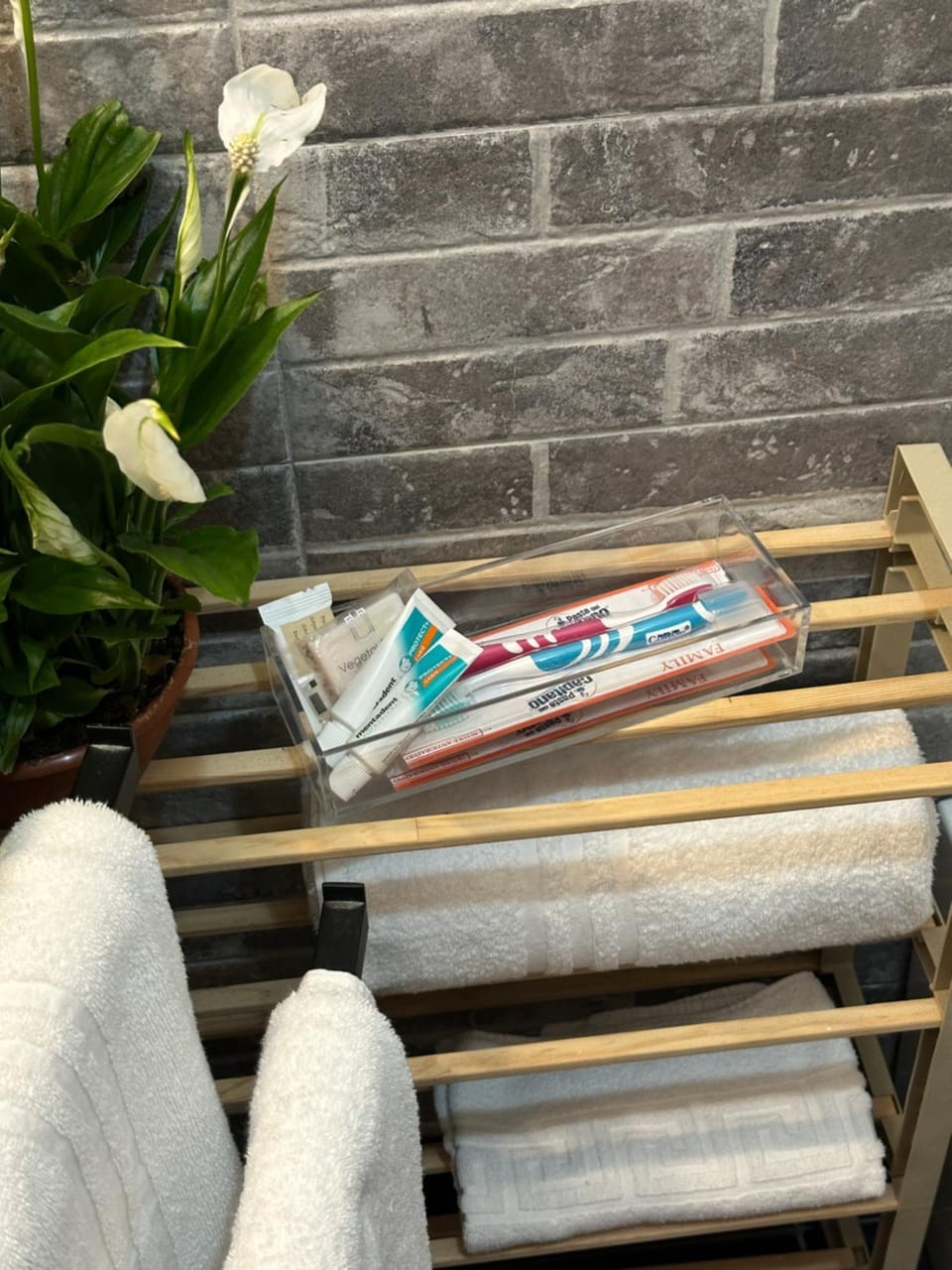 Bathroom, towels