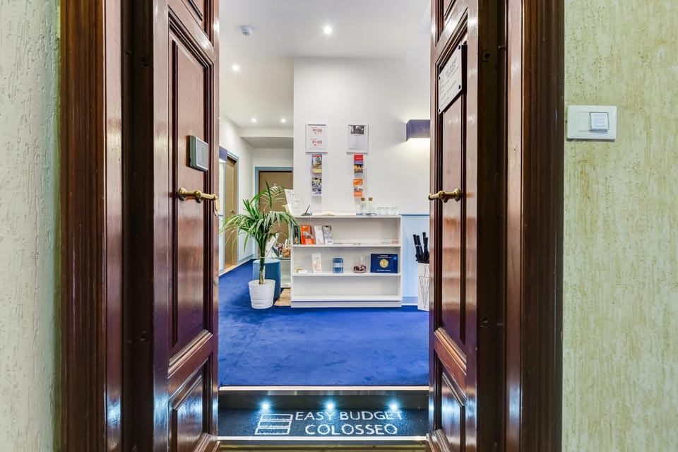 Day, Property logo or sign, Lobby or reception, Other, On site