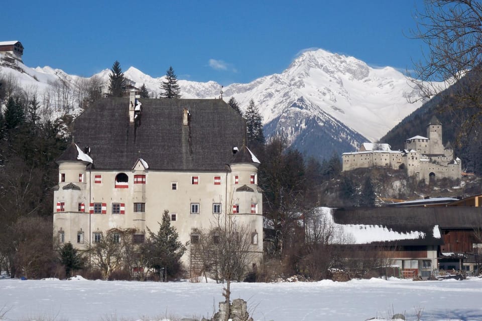 Nearby landmark, Winter, Landmark view
