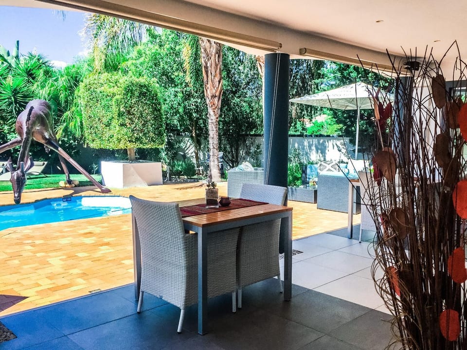 Patio, Patio, Dining area, Internal: Not applicable to any particular room