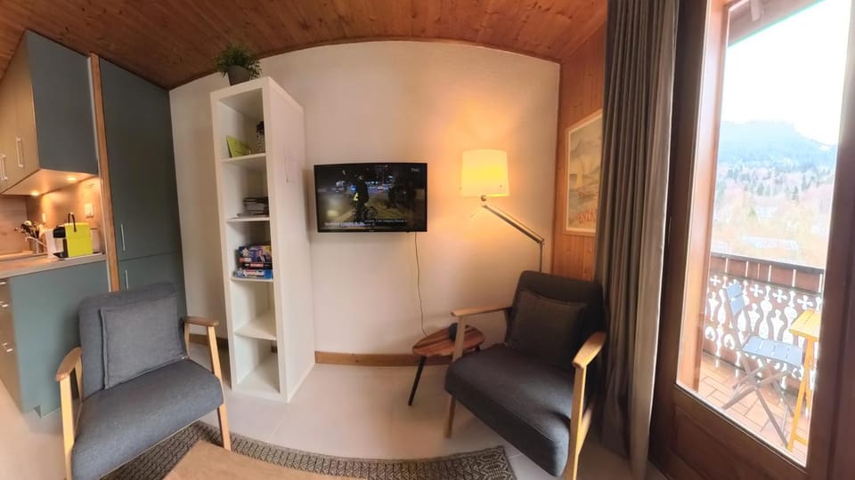 Between lake en ski resort Apartment in Haute-Savoie