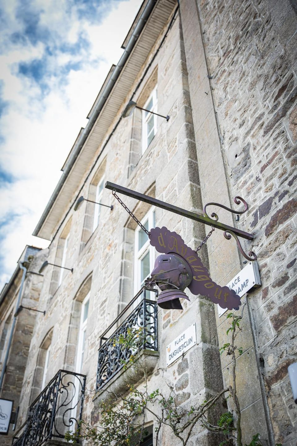 Property building, Facade/entrance