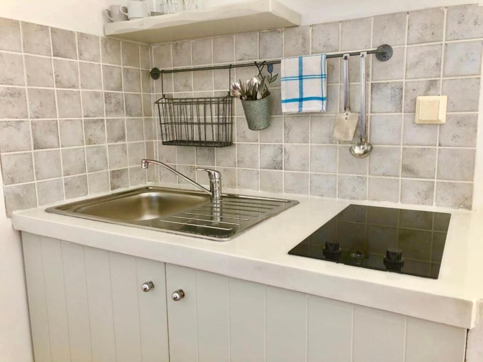 Agios Pavlos Studios Apartment in Decentralized Administration of the Aegean