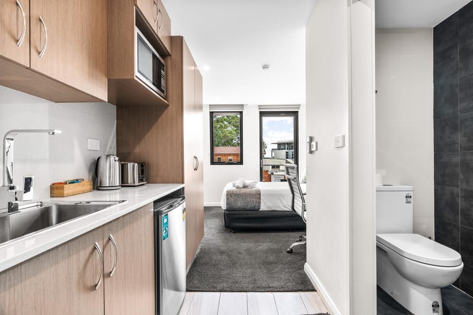 Bathroom, Balcony/Terrace, Kitchen or kitchenette, Bedroom