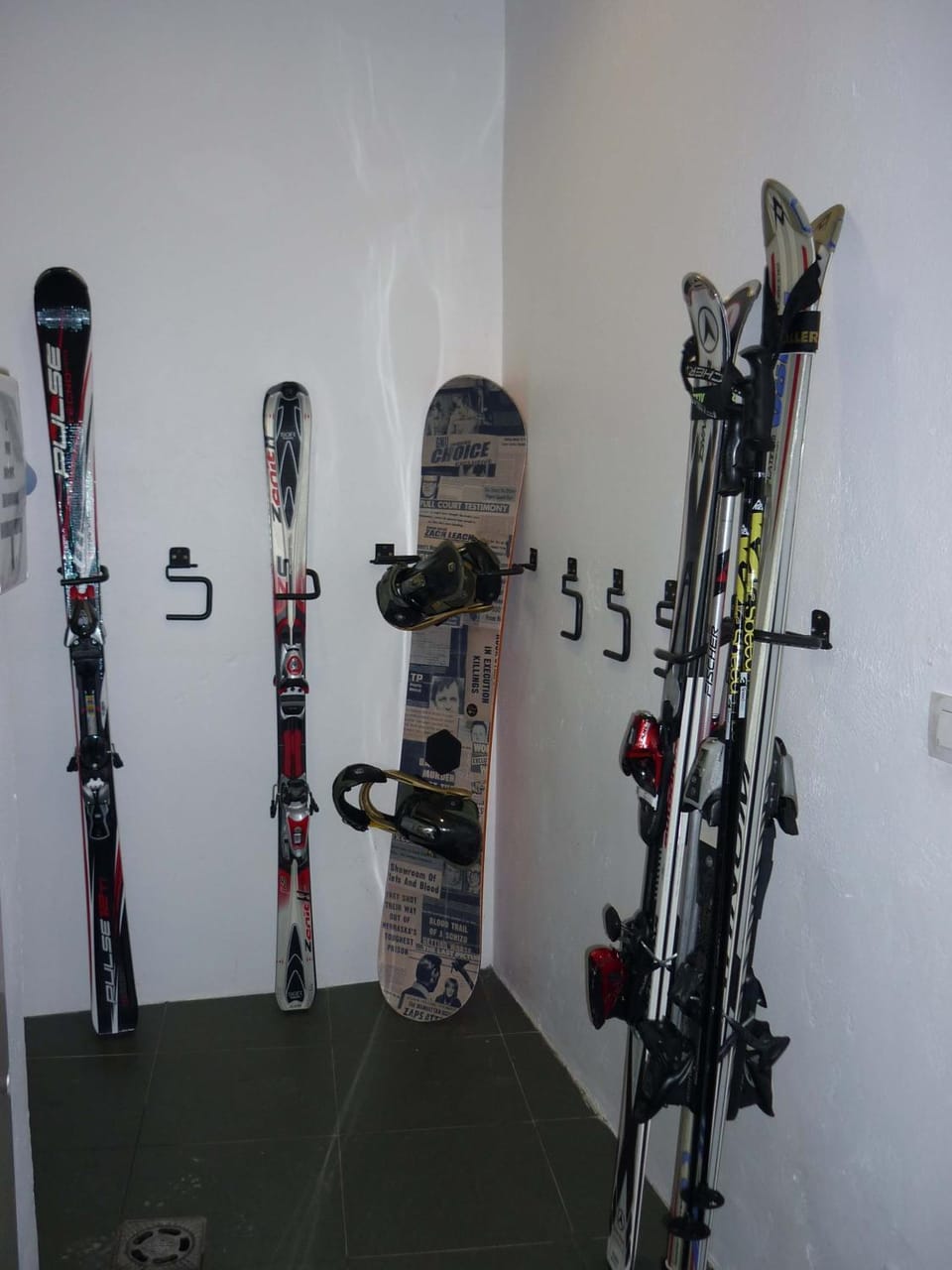 Skiing