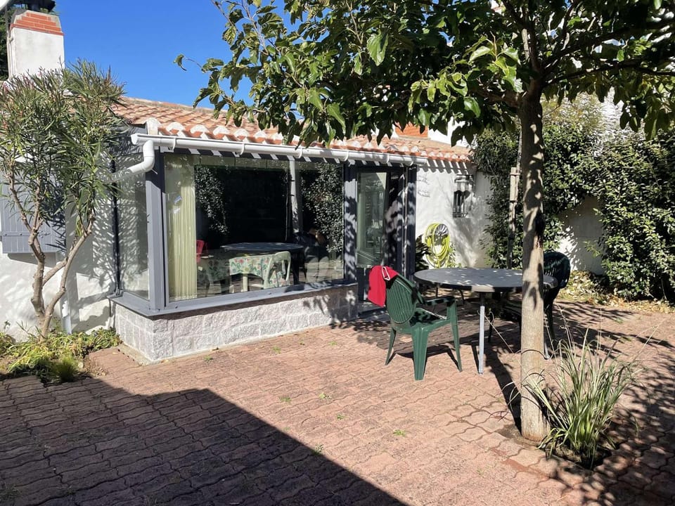 Maison en impasse proche plage et port, jardin clos, barbecue, 4 couchages à Noirmoutier - FR-1-224B-523 House in Noirmoutier-en-l'Île