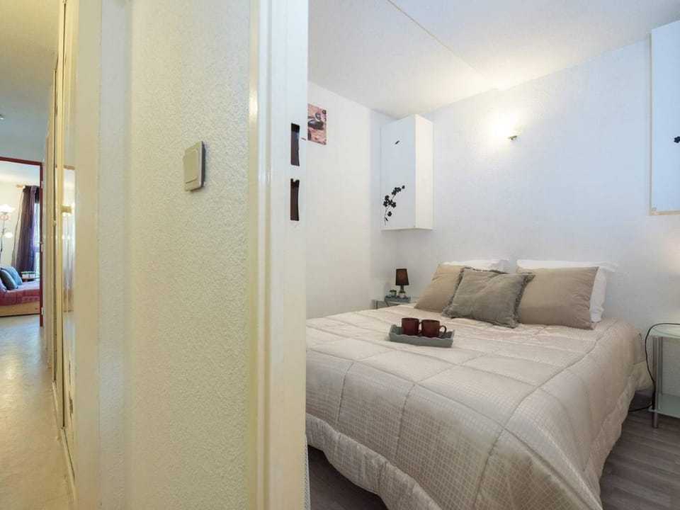 Appartement confortable 4 pers à Saint Lary Soulan - FR-1-296-236 Apartment in Saint-Lary-Soulan