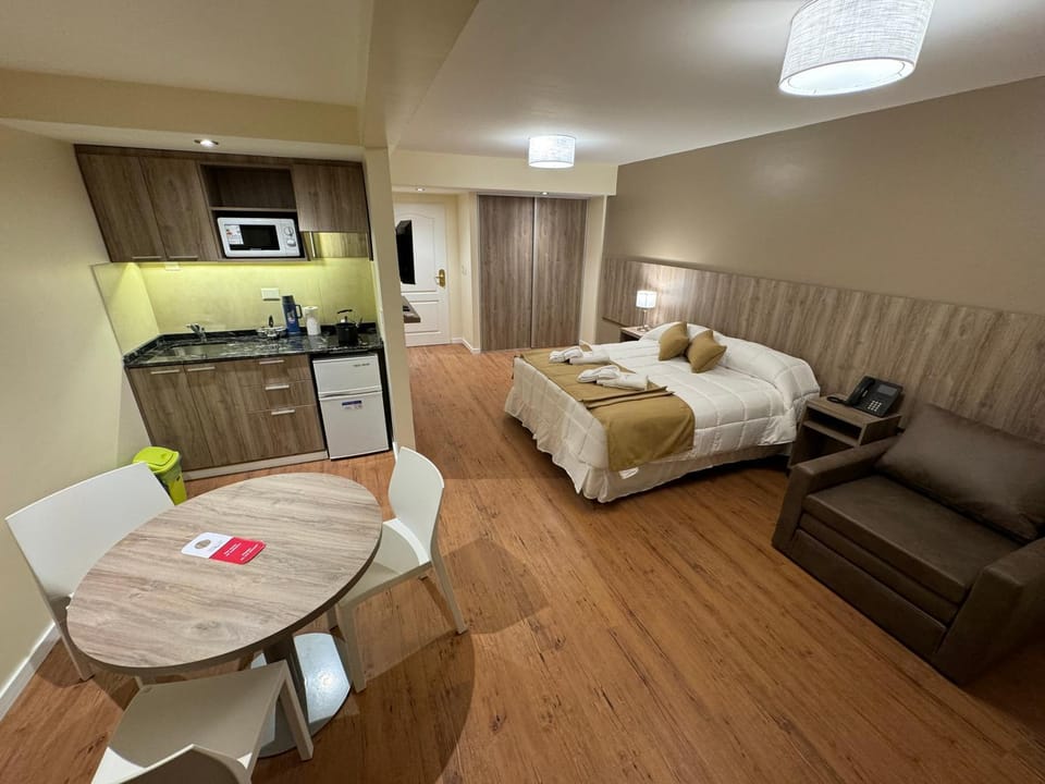 Intersur Suites Hotel in Buenos Aires