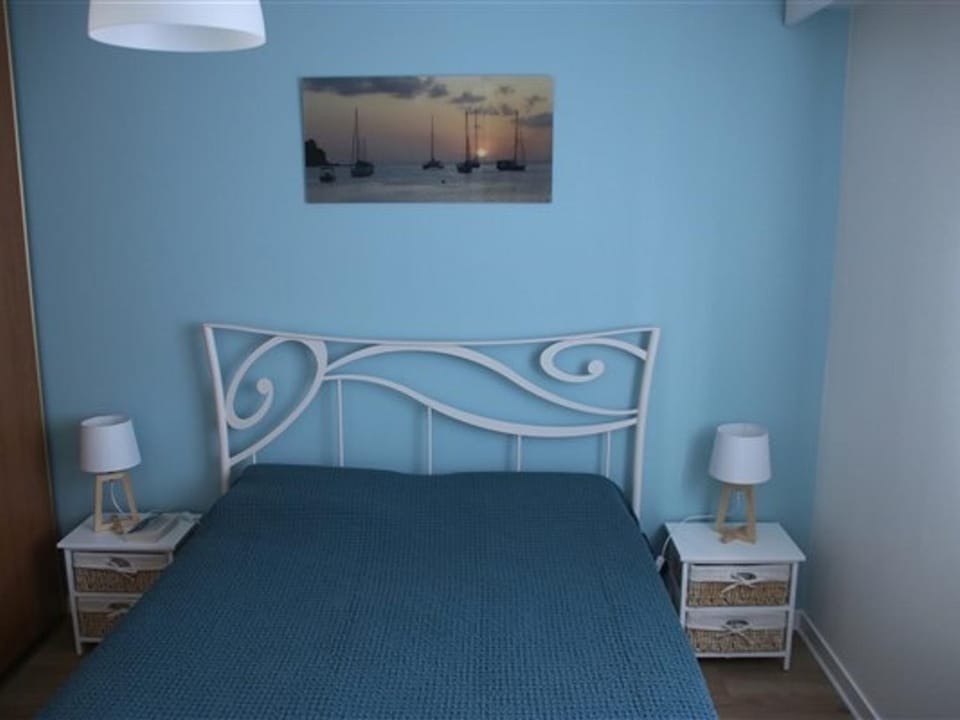 Appartement 2 Pièces Rénové Vue Mer, Proche Centre - FR-1-331-84 Apartment in Les Sables-d'Olonne