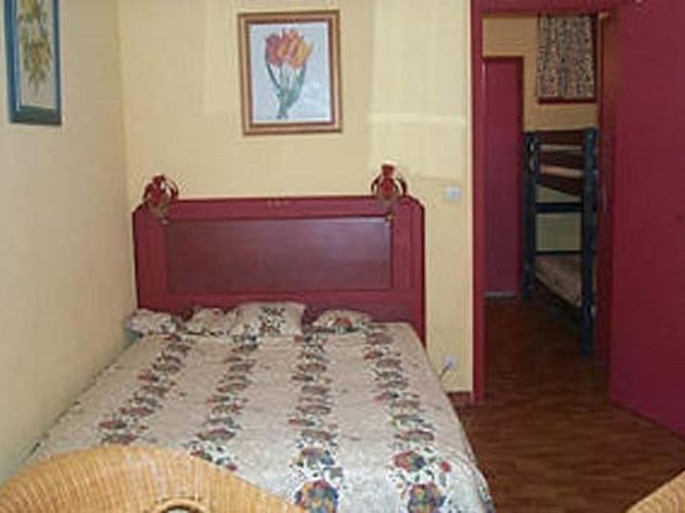 Studio cabine ensoleillé proche plage avec parking privatif - FR-1-328-140 Cabin in La Grande-Motte